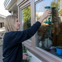 Fensterfutterspender „Challenger“ für Saaten