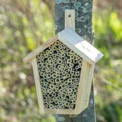Wildbienenhotel Pinta